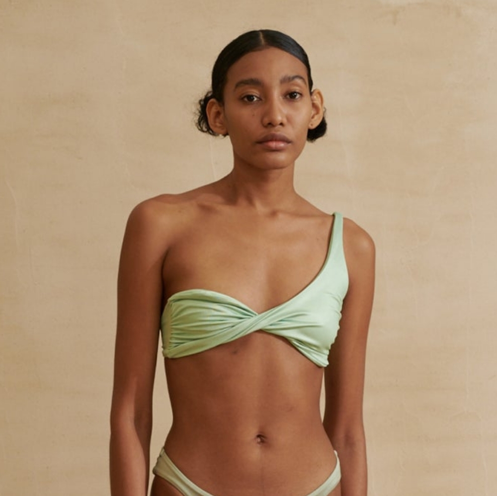 NWT BAOBAB Ola‎ One Shoulder Twist front Matcha Green Bikini Top XL